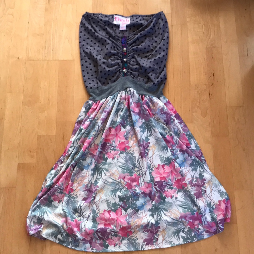 Super cute vintage inspired tube top dress